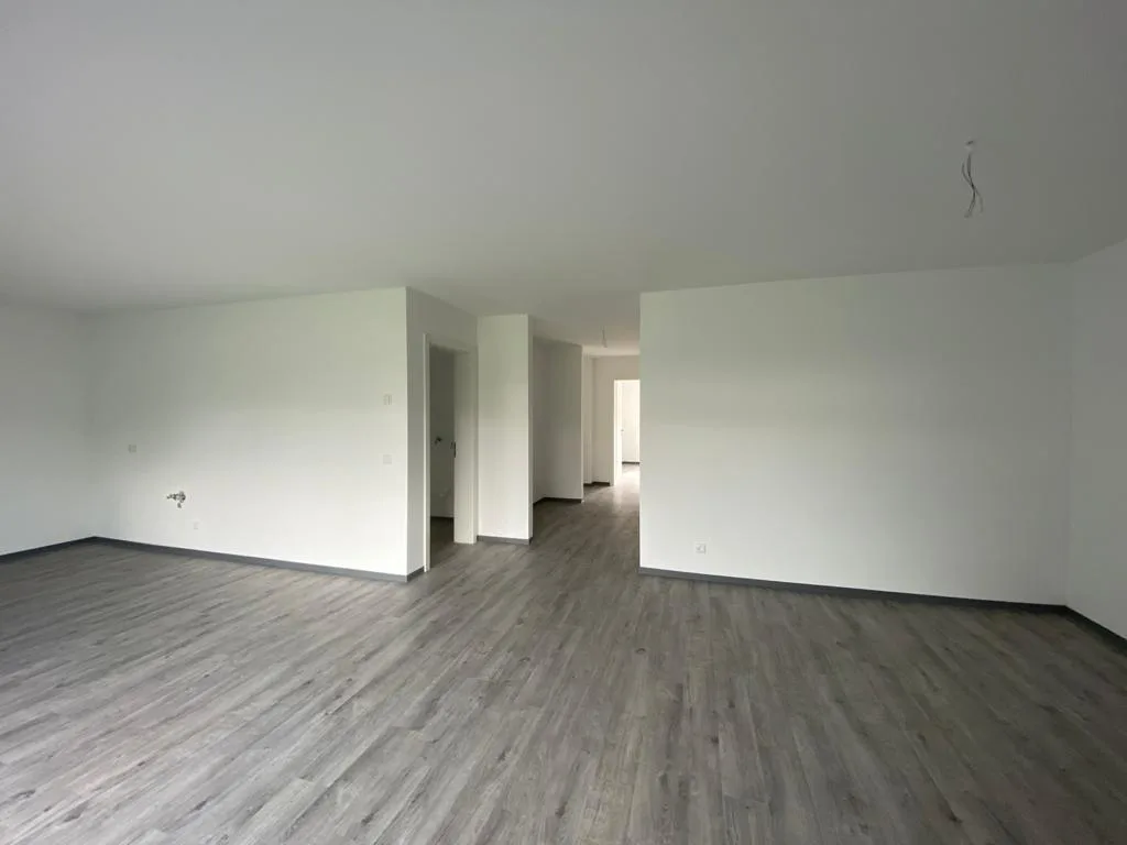 Wohnzimmer der Wohnung Pestalozzistraße 18, 1. OG
